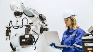 Career Paths for Women in Non-Traditional…